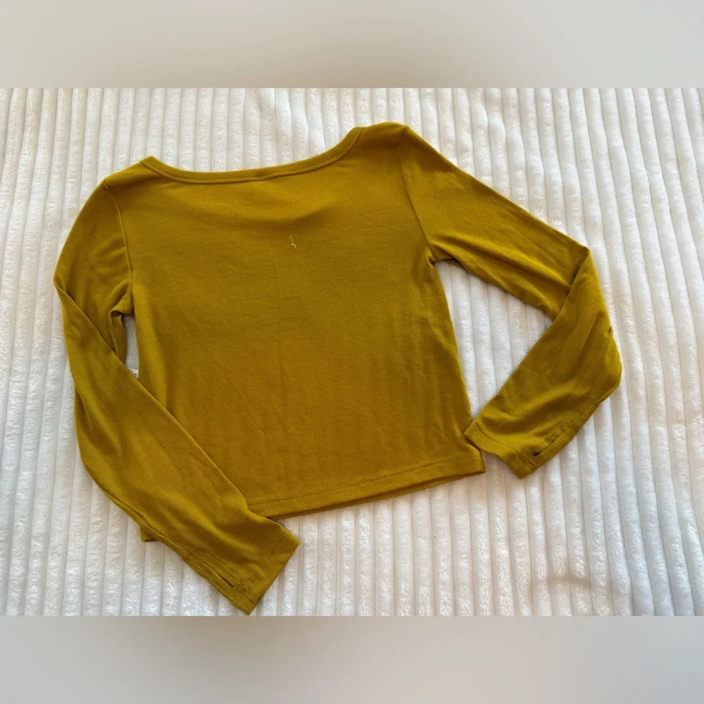 Old Navy Long Sleeve Top